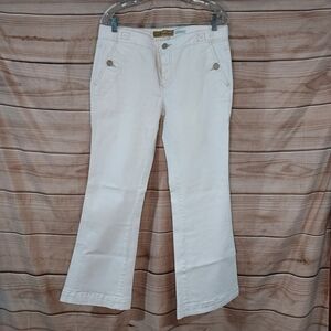 Old Navy jeans bootcut low mid rise stretch white cream ivory tan stitch 10